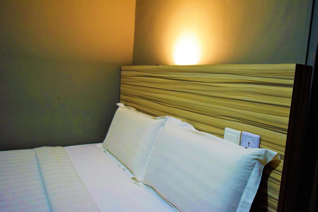 Dj Citi Inn Hotel Kuala Terengganu Exterior photo